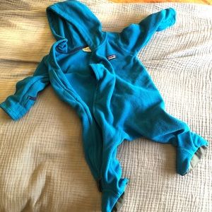 Patagonia baby fleece suit 3-6 months